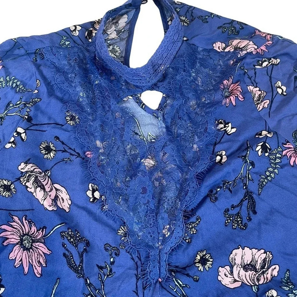 Lulu’s Long Sleeve Floral Dress • Size Medium • NWT - Picture 2 of 6